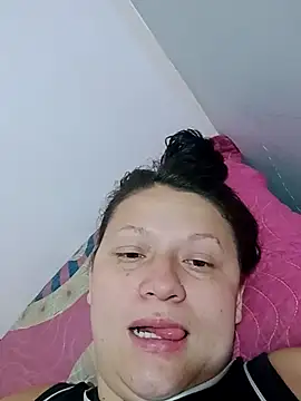 הופעת וובקאם של Nyla_velvet