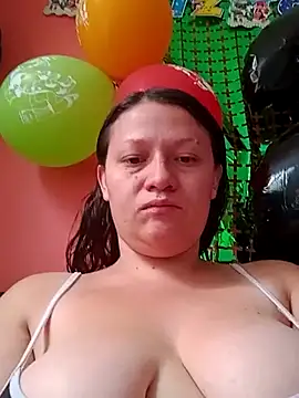 Show webcam de Nyla_velvet