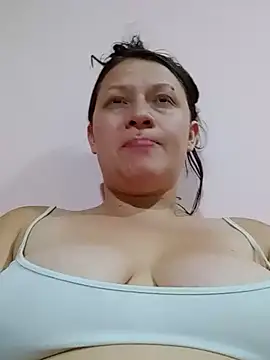 Czat XXX na żywo – Nyla_velvet