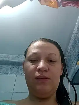 Nyla_velvet Show in webcam