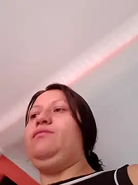 Show modela Nyla_velvet na web-kameri