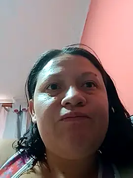 Czat XXX na żywo – Nyla_velvet