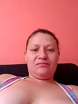 Nyla_velvet Show in webcam