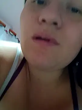 Show modela Nyla_velvet na web-kameri