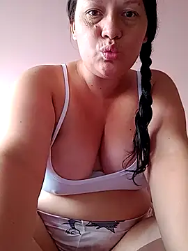 Nyla_velvet's Webcam Show