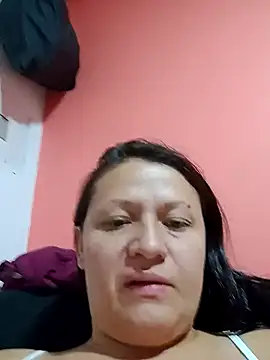 Nyla_velvetn Webbikameraesitys
