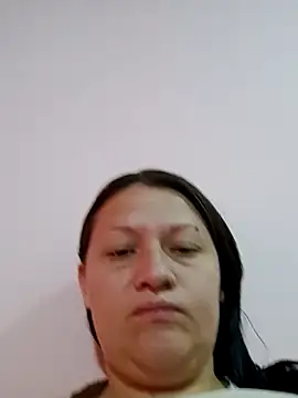 Chat +18 de Nyla_velvet ao vivo