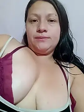 Nyla_velvet Pertunjukan Webcam