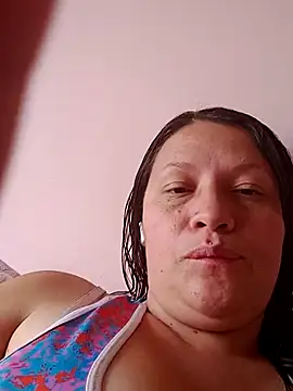 הופעת וובקאם של Nyla_velvet