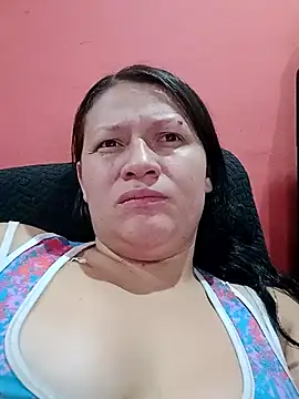 Show modela Nyla_velvet na web-kameri