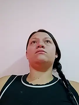 Nyla_velvet Show in webcam