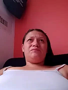 הופעת וובקאם של Nyla_velvet