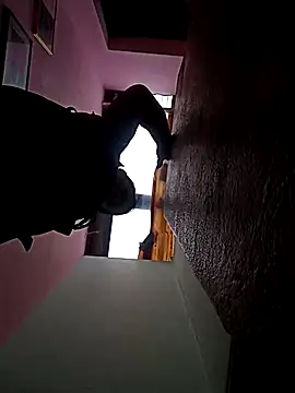 XXX chat uživo modela Nyla_velvet