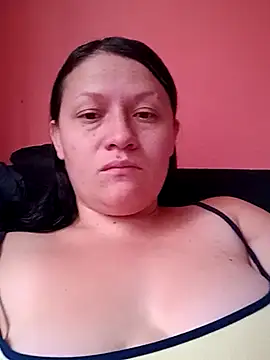 Show modela Nyla_velvet na web-kameri