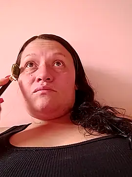 Nyla_velvet Adlı Modelin Web Kamerası Şovu