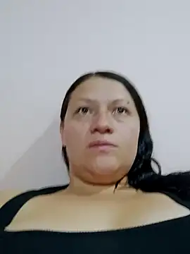 Nyla_velvet Show Webcam