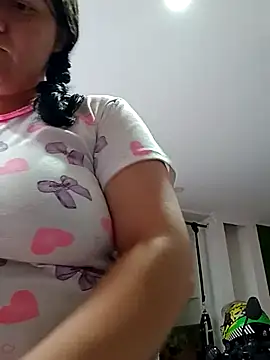 Nyla_velvet Show in webcam