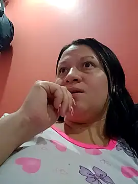Nyla_velvet Show in webcam