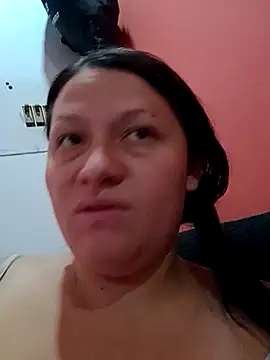 Chat +18 de Nyla_velvet ao vivo