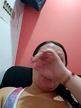 Nyla_velvet webkamerás műsora