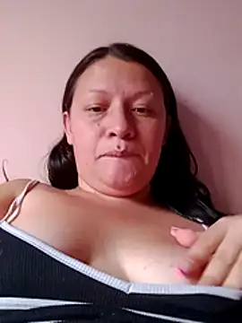 Nyla_velvet XXX чат на живо