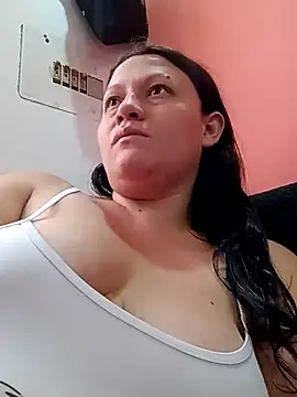 Nyla_velvet Webcam-Show
