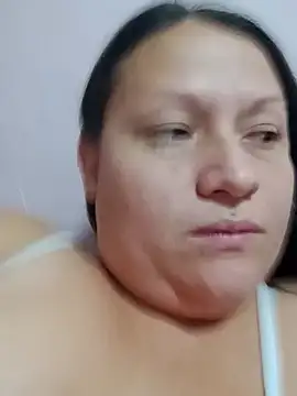 Show webcam de Nyla_velvet