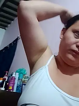 Chat XXX en directo de Nyla_velvet