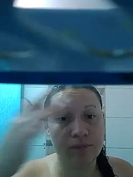 Nyla_velvet webkamerás műsora