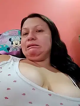 Nyla_velvet – webcam-show