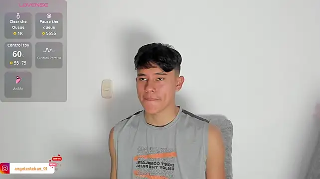 Angel_esteban_fx 网络视讯表演