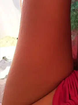 צ'אט XXX בשידור חי של SexyErola27