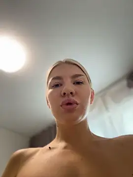 NewLale Webcam-Show