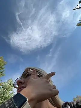 NewLale Webcam Show