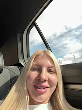 NewLale Webcam Show
