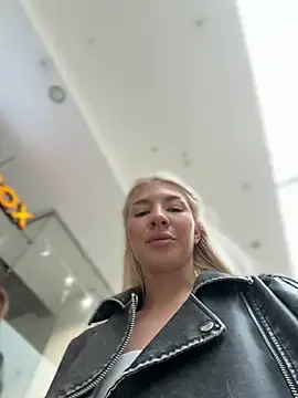 NewLale's Webcam Show