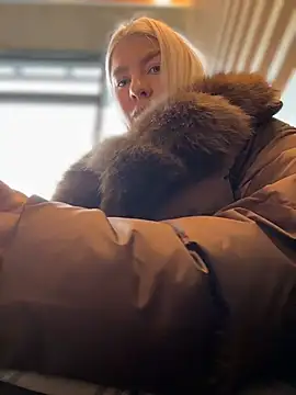 NewLalen Webbikameraesitys