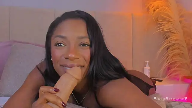 aprilebony_ Live XXX-Chat