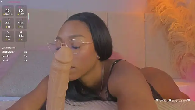 aprilebony_'s Live XXX Chat