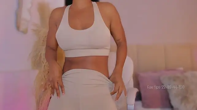 aprilebony_ Live XXX Chat