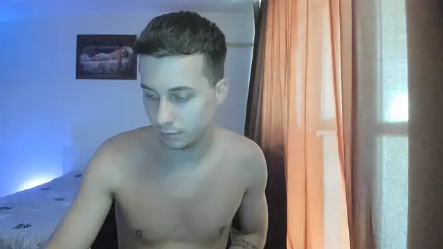 Chat XXX en directo de Dreamboy24