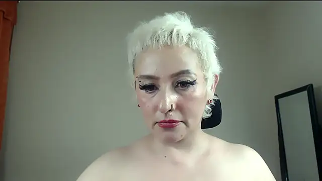 FRANCHEZKA Live XXX-chat