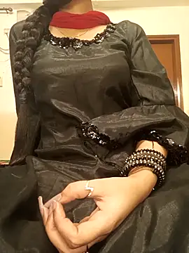 Pallavi_36's Webcam Show