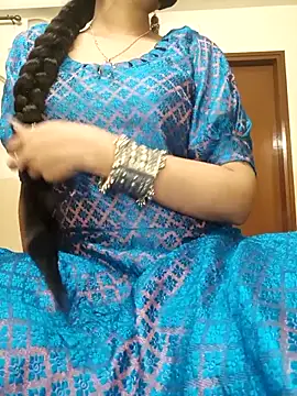 Pallavi_36's Webcam Show