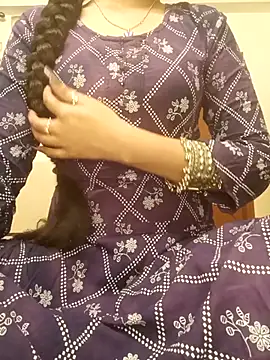 Pallavi_36's Webcam Show