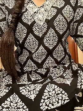 Pallavi_36's Webcam Show
