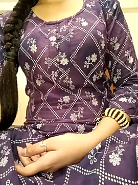 Pallavi_36's Webcam Show