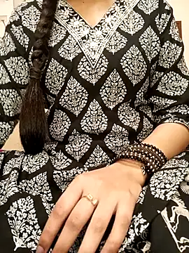 הופעת וובקאם של Pallavi_36