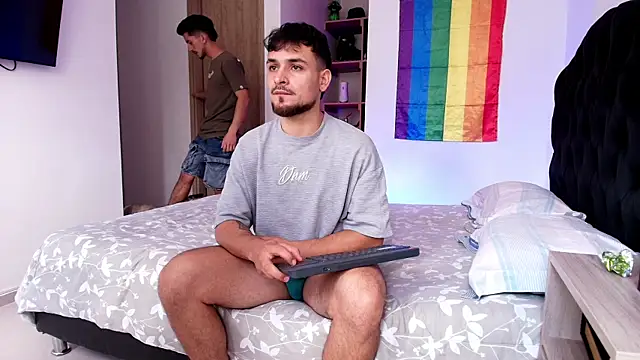 Two_sinzXX webcam show