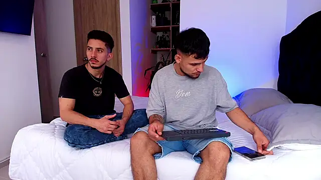 Two_sinzXX 网络视讯表演